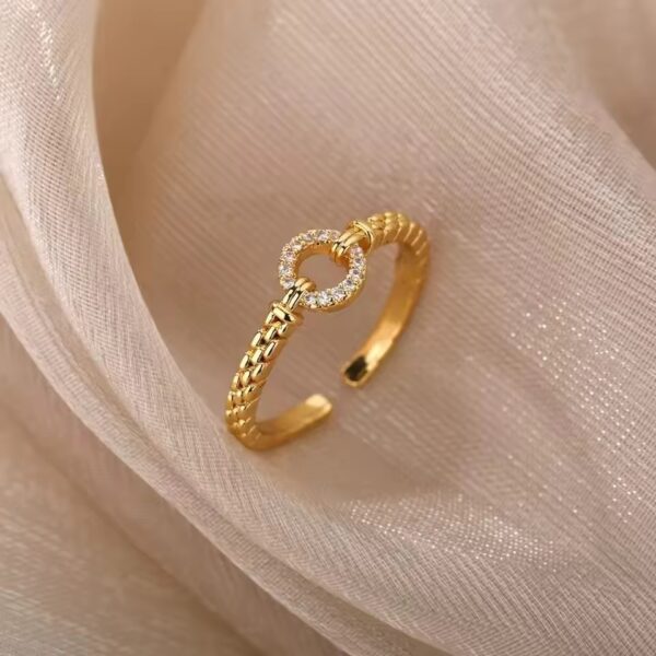 Finger Ring 10