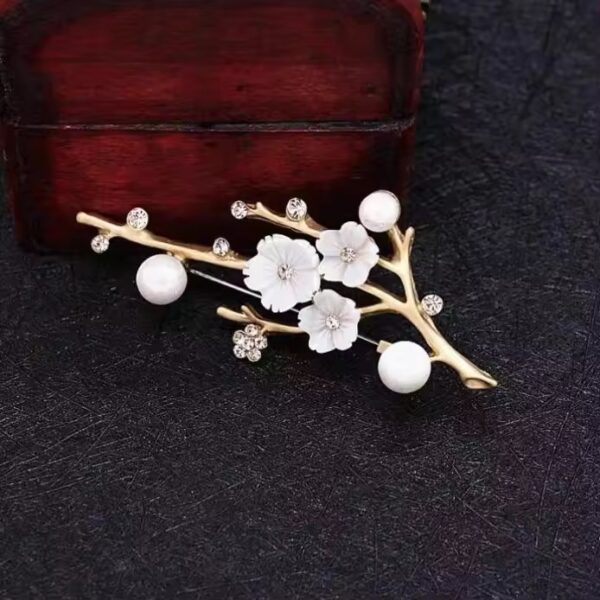 Brooch Or23