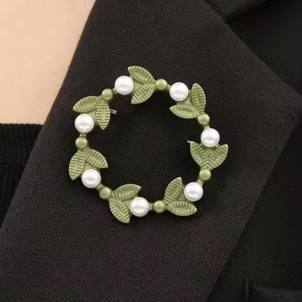 Brooch Or21