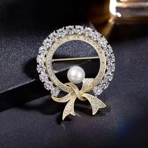 Brooch Or16