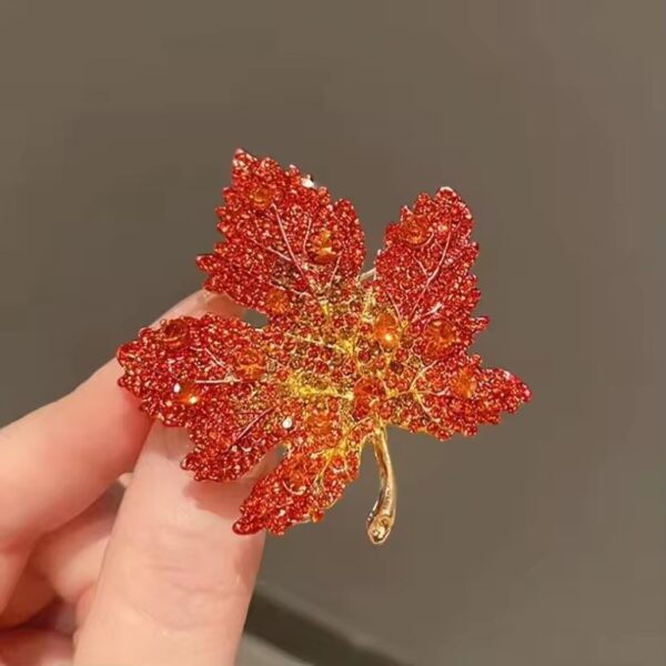 Brooch Or02